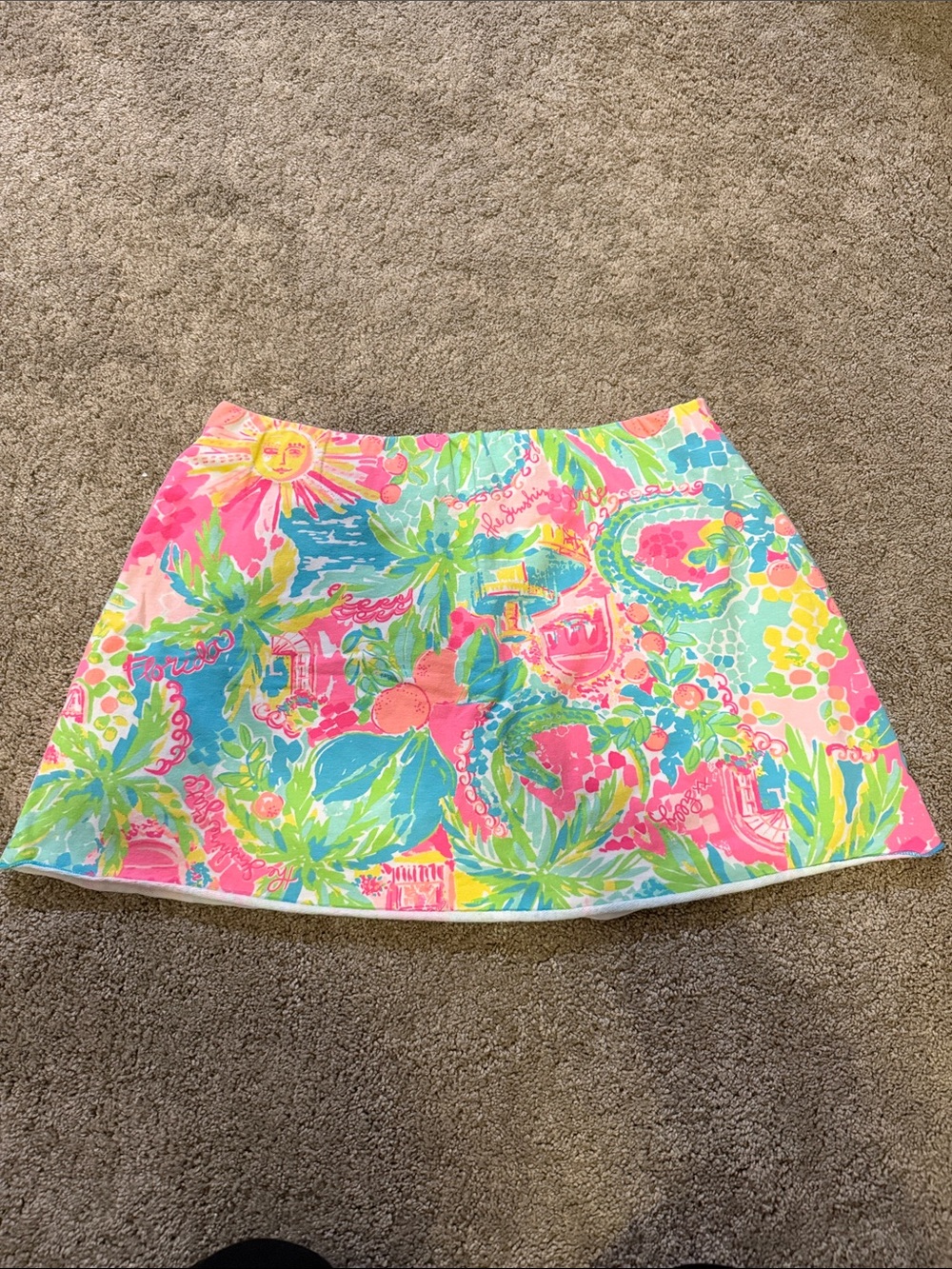 Lilly Pulitzer Sunshine State of Mind Skort- size large - Picture 2 of 7